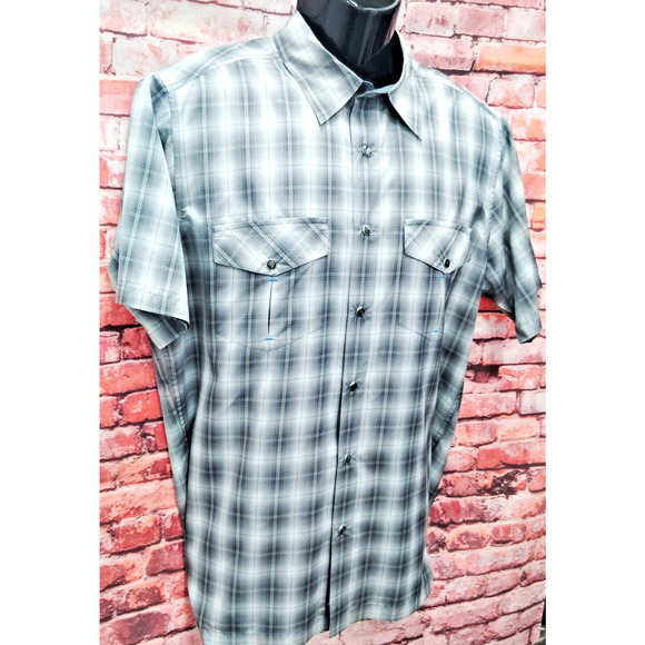 Kuhl Shirt Mens M Gray Plaid Double Pockets Hiking Outdoor Pearl Snap Button - Picture 6 of 7